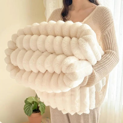 🛏️Dicke Plüschdecke mit Kaninchenmotiv und Milchvelours-Bezug🫧Kuscheln Sie sich in ultimativen Komfort🫧