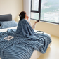 🛏️Dicke Plüschdecke mit Kaninchenmotiv und Milchvelours-Bezug🫧Kuscheln Sie sich in ultimativen Komfort🫧